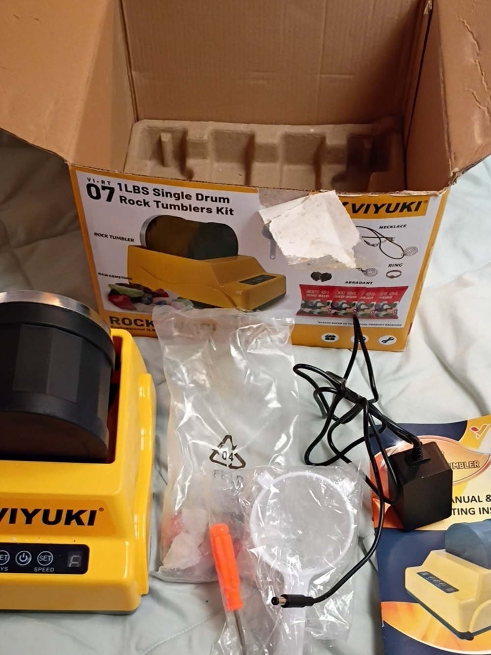 Viyuki Yellow 1LB Single Drum Rock Tumbler